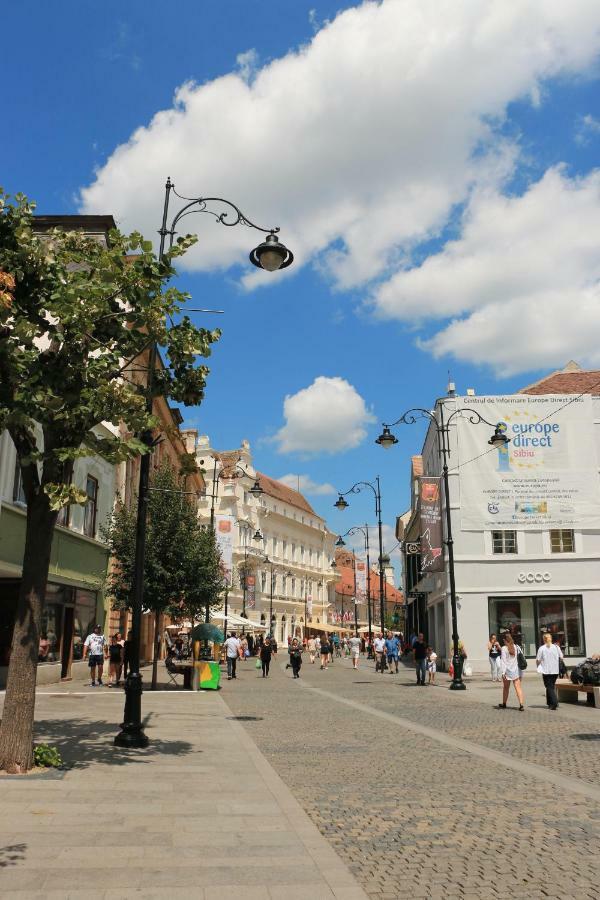 Corso Comfort Apartments Sibiu Exterior photo